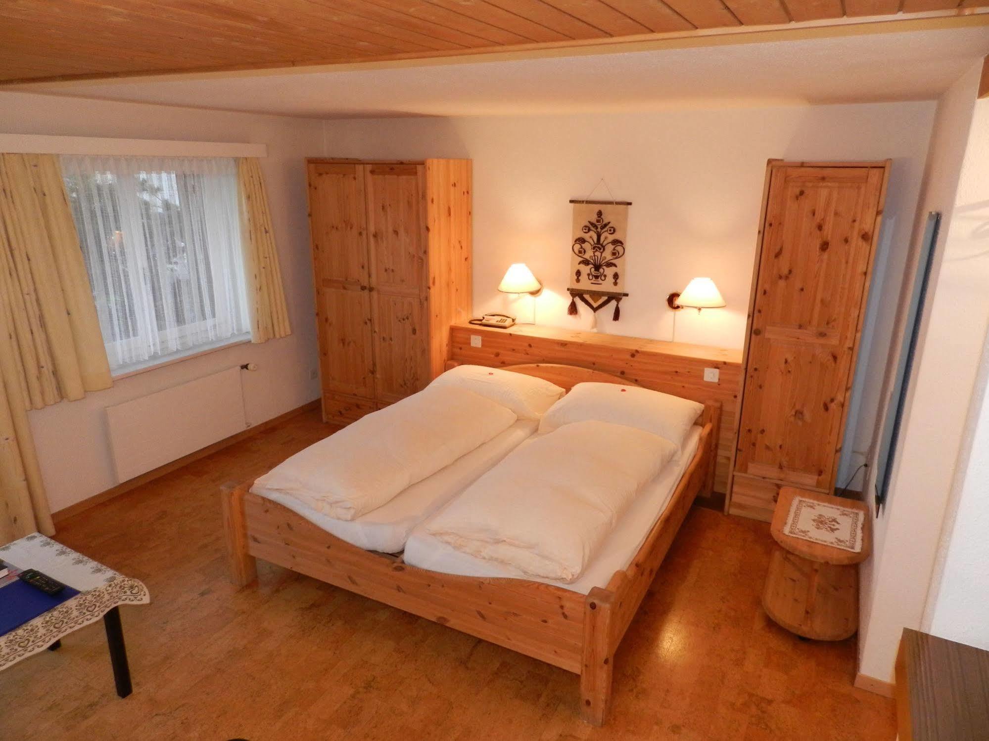 Hotel Conrad Scuol Buitenkant foto